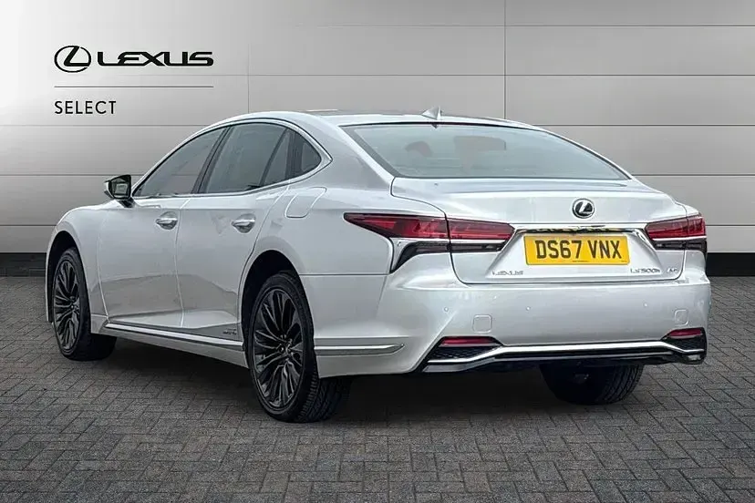 Used Lexus LS500h 359 HP (264 kW) 2018 Silver Sedan