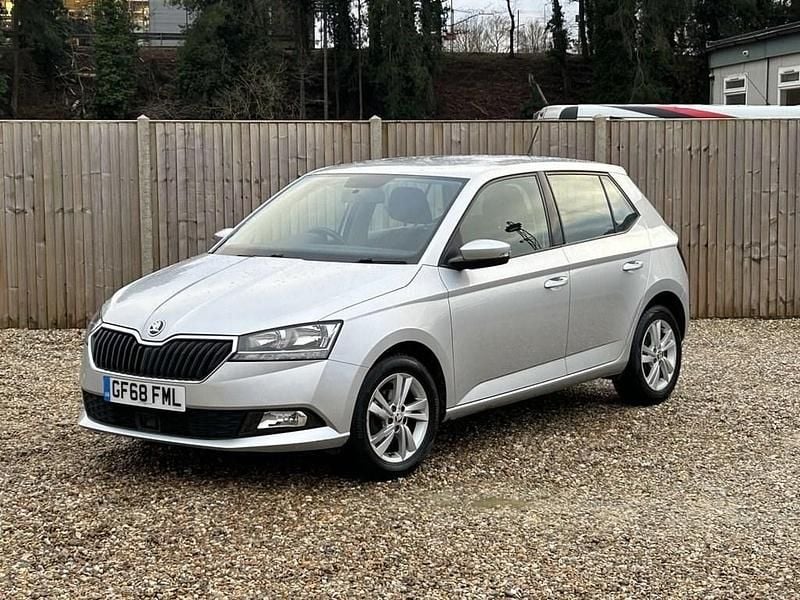 Silver Used 2018 Skoda Fabia SE Hatchback | £7,100 (Good price) - Image 1/4
