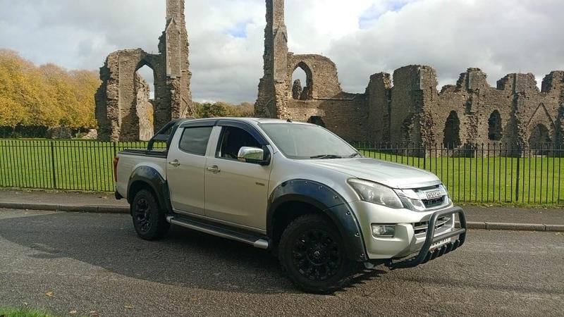 Silver Used 2017 Isuzu D-Max Pickup | £11,999 (Super price) - Image 1/4