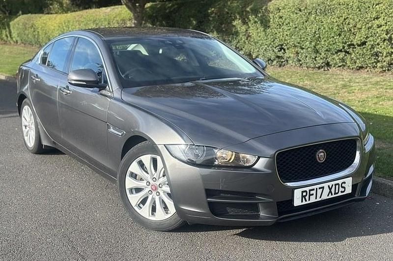 Used Jaguar XE SE 2017 Grey Sedan