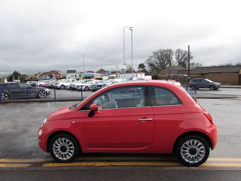 Used Fiat 500 Lounge 69 HP (50 kW) 2016 Pink Hatchback
