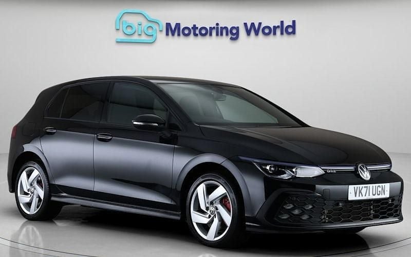 Used VW Golf VIII GTE 245 HP (180 kW) 2024 Hatchback