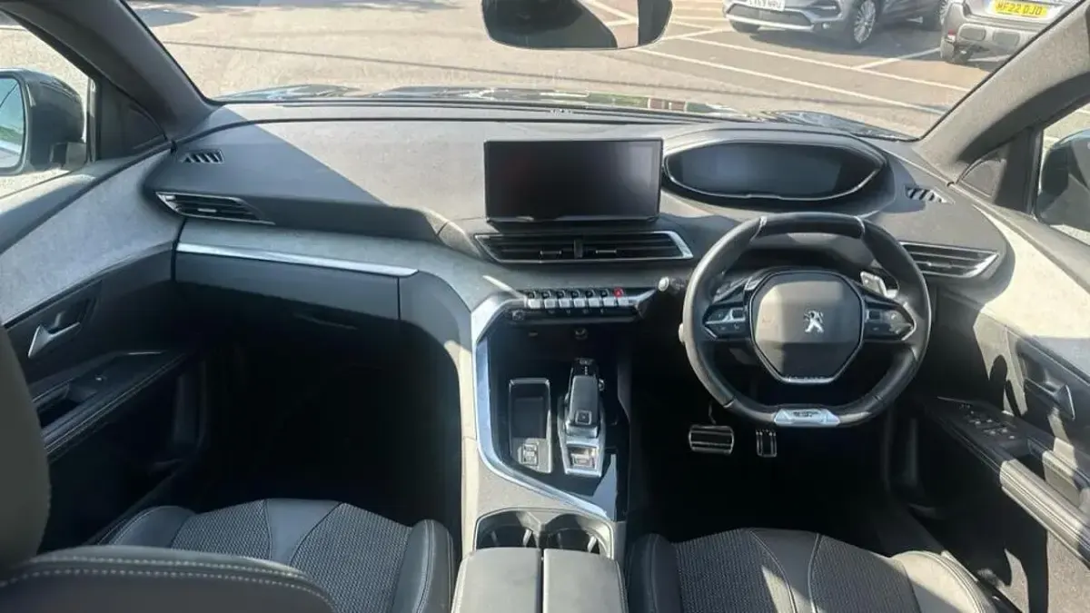 Used Peugeot 5008 GT 129 HP (94 kW) 2023 Grey SUV