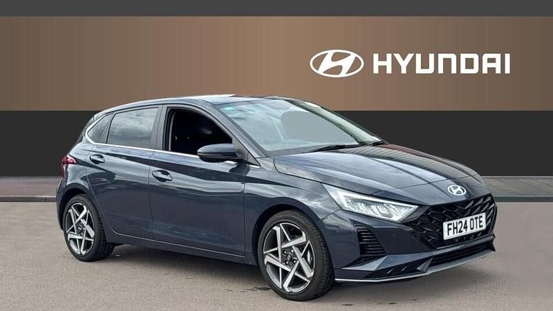 Green Used 2024 Hyundai i20 Premium Hatchback | £17,415 (A bit pricey) - Image 1/3