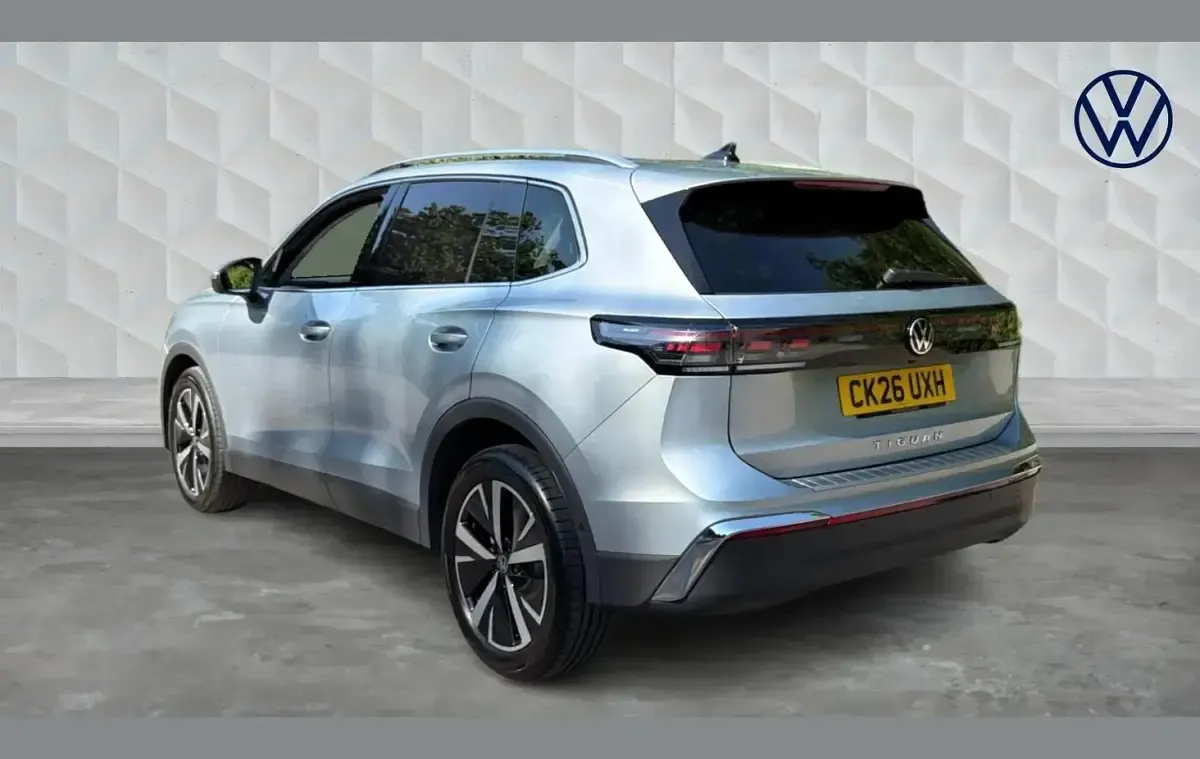 Used VW Tiguan Elegance 147 HP (108 kW) 2026 Silver SUV