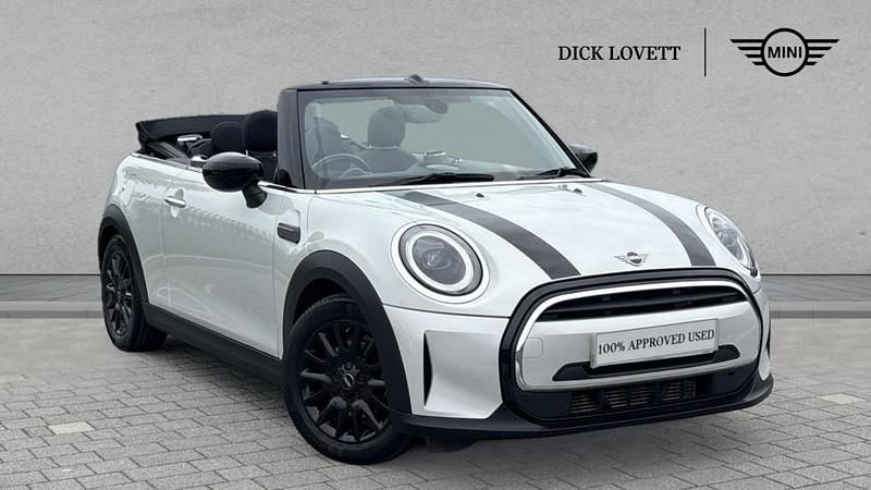 Silver Used 2021 Mini Cooper Classic Hatchback | £18,722 (A bit pricey) - Image 1/4
