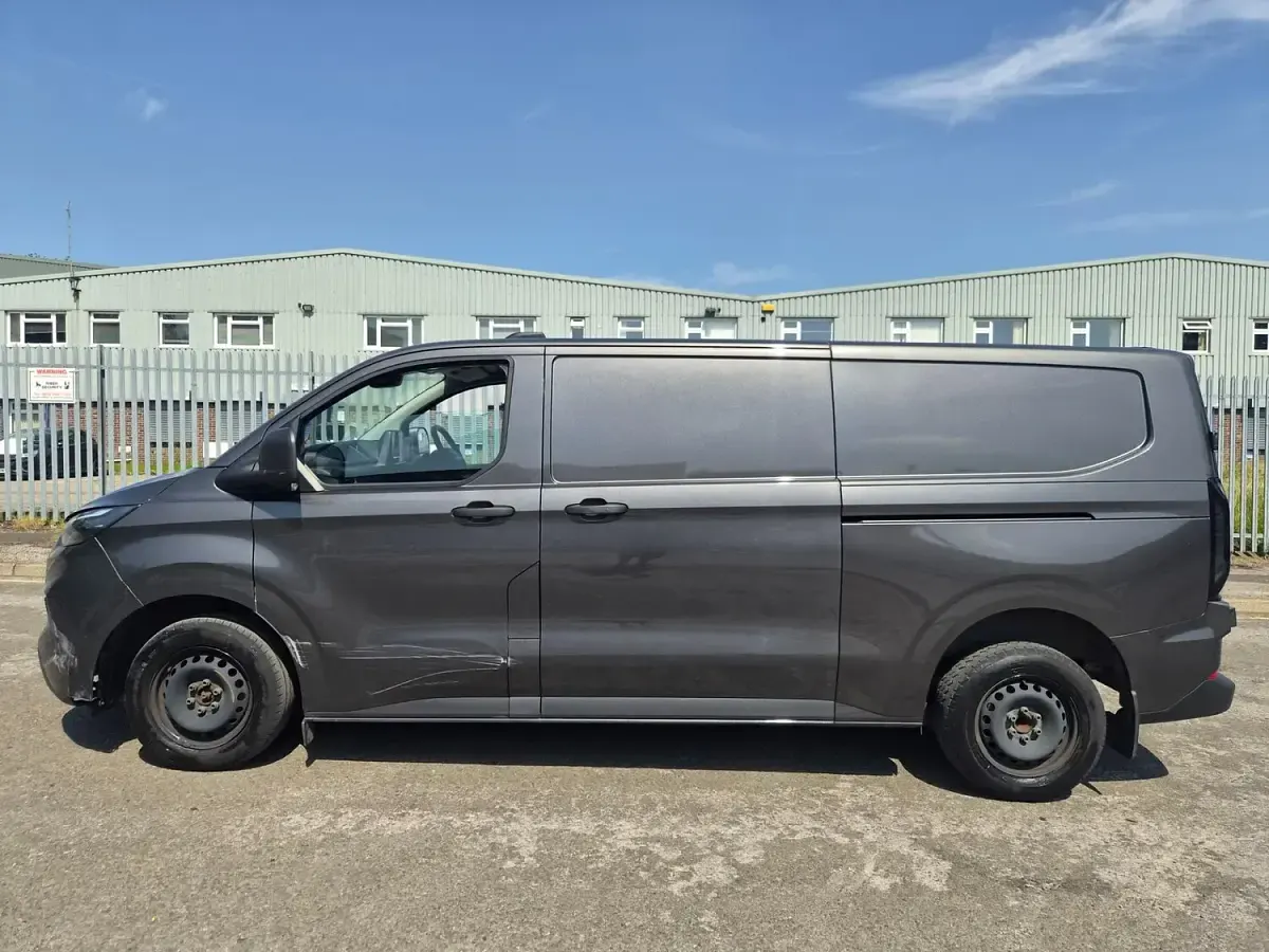 Used Ford Transit Custom Trend 110 HP (80 kW) 2024 Grey Van