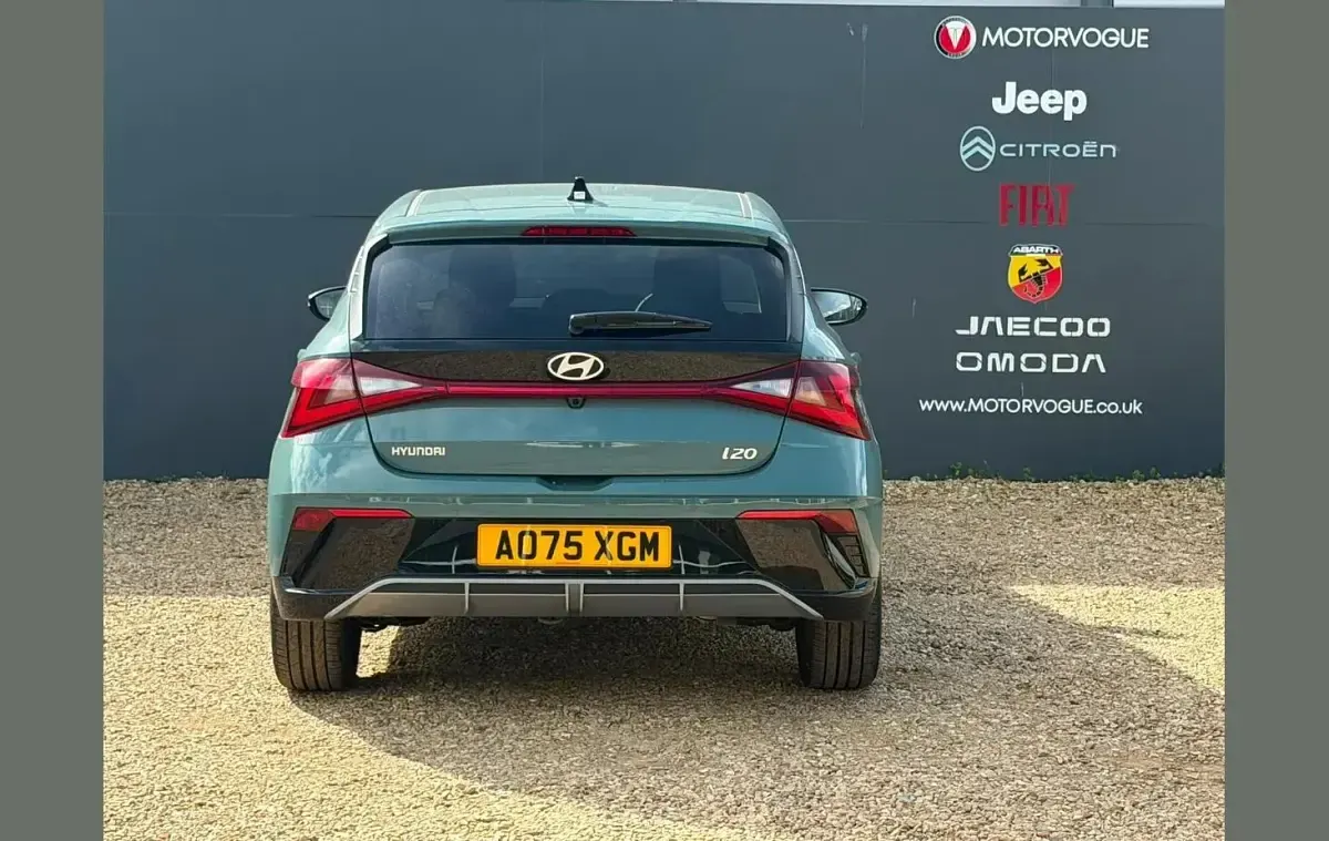 New Hyundai i20 Premium 99 HP (72 kW) 2025 Mangrove green Hatchback