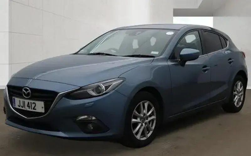 Usado Mazda 3 120 CV (88 kW) 2016 Utilitario