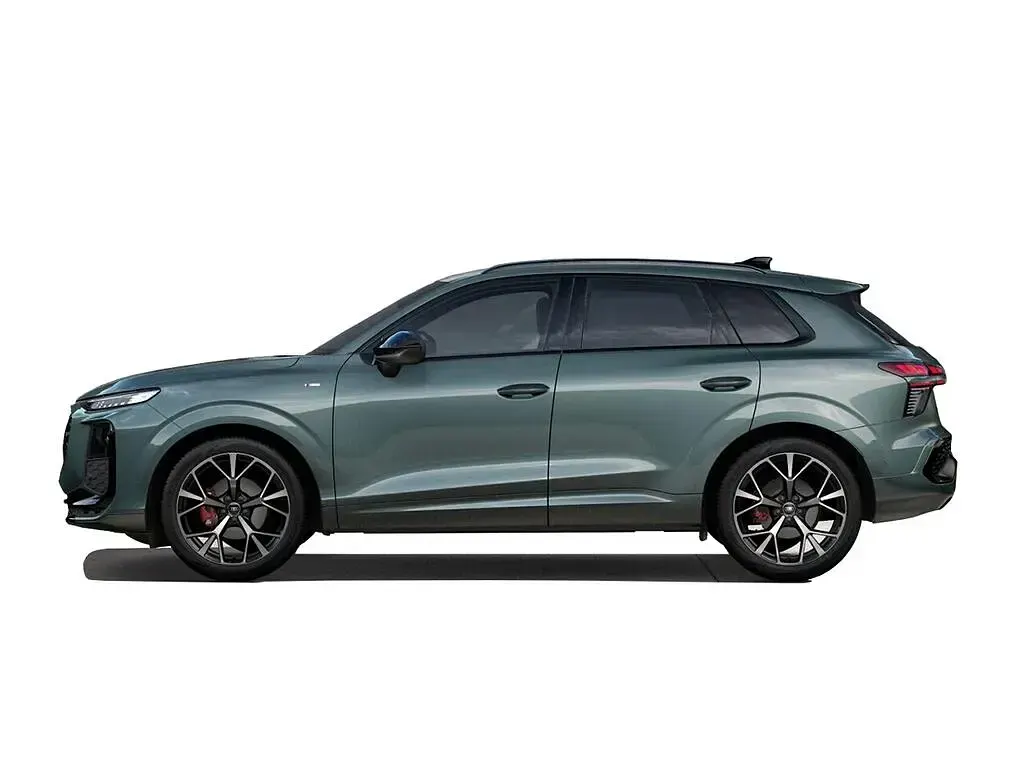 New Audi Q3 Sportback 150 HP (110 kW) 2026 Green SUV