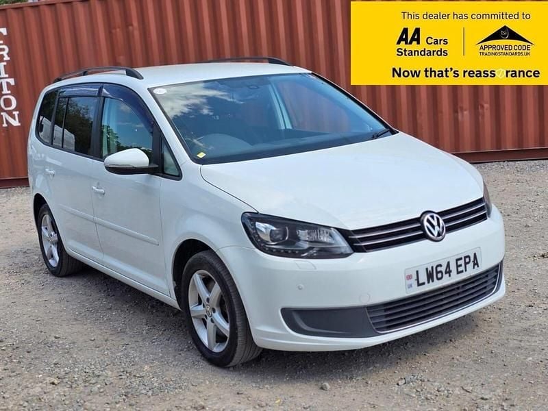 White Used 2014 VW Touran SEL MPV | £7,488 (Fair price) - Image 1/4
