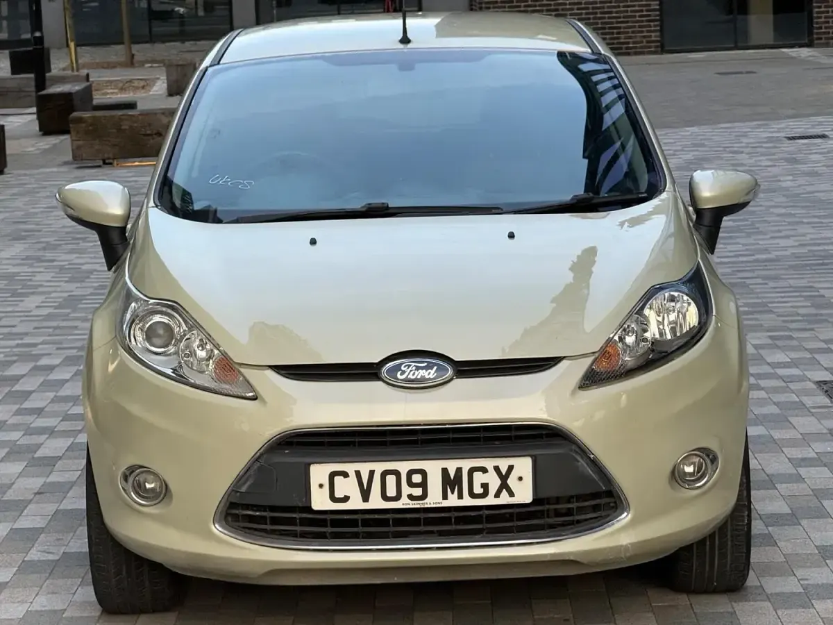 Used Ford Fiesta Style 96 HP (70 kW) 2009 Green Hatchback
