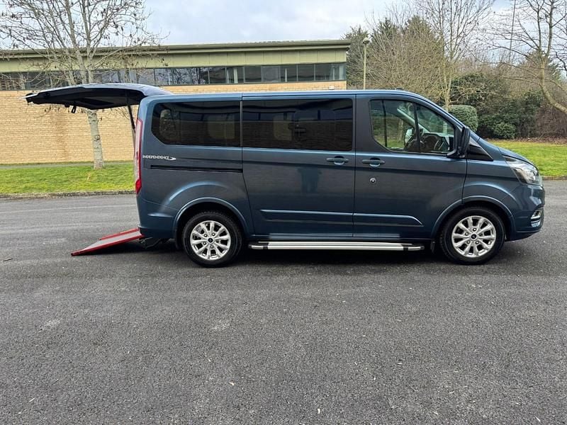 Used Ford Tourneo Custom 2019 Blue Van
