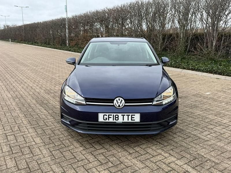 Usado VW Golf VII S 125 HP (91 kW) 2018 Azul Citadino