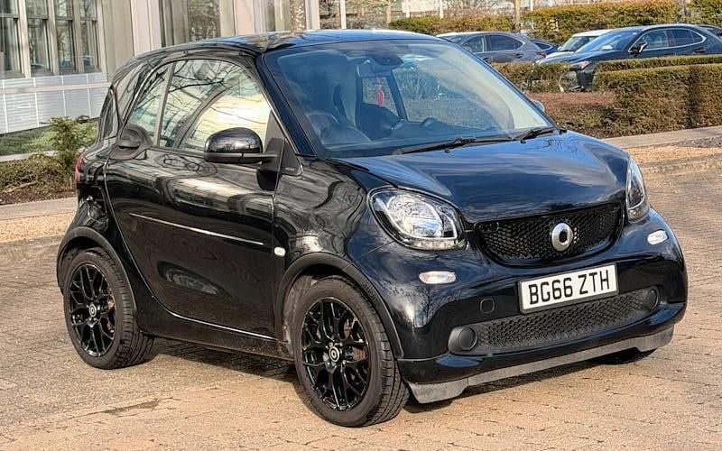 Used Smart ForTwo Coupé Edition Black 71 HP (52 kW) 2016 Black Coupe