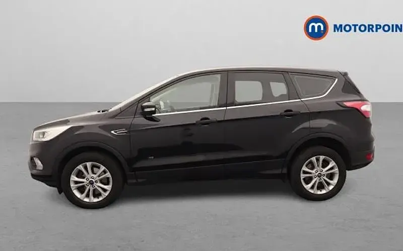 Usado Ford Kuga Titanium 182 CV (133 kW) 2018 SUV