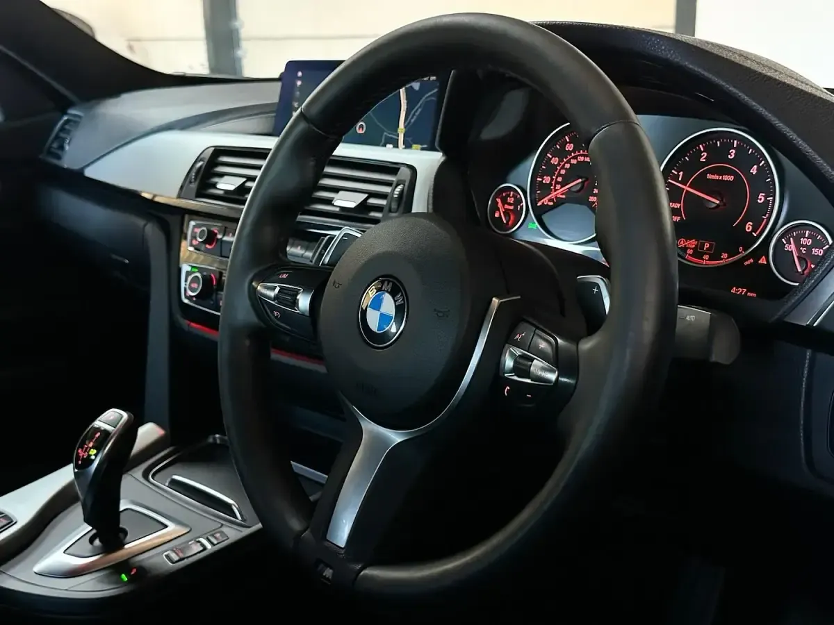Begagnad BMW 420 M Sport 190 HK (139 kW) 2018 Svart Sportkupé