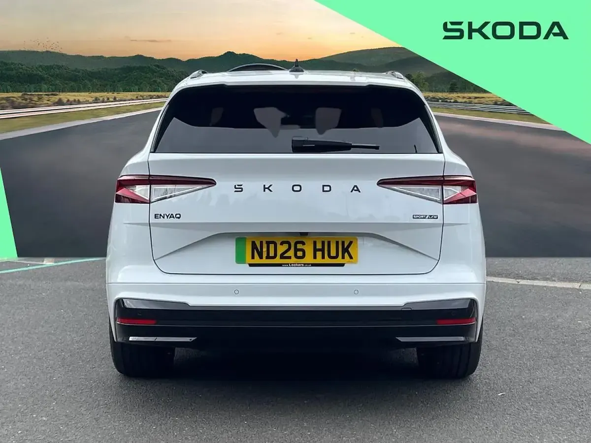 Used Skoda Enyaq iV SportLine 210 kW (286 HP) 2026 White SUV