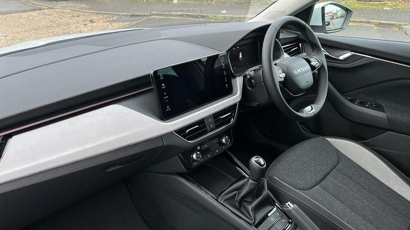 Used Skoda Scala SE L 150 HP (110 kW) 2025 Moon white metallic Hatchback