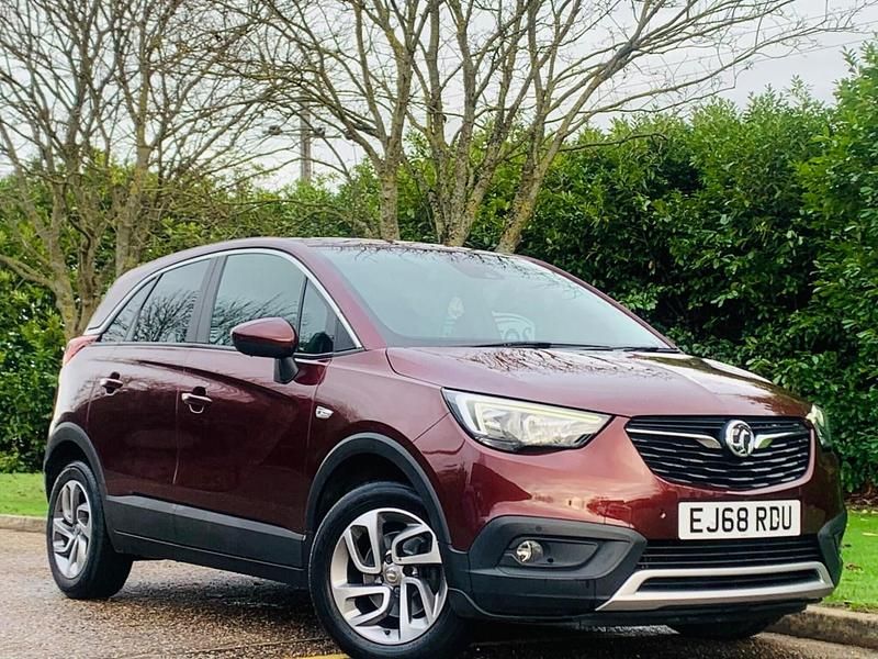Used Vauxhall Crossland X S 110 HP (80 kW) 2018 Red SUV