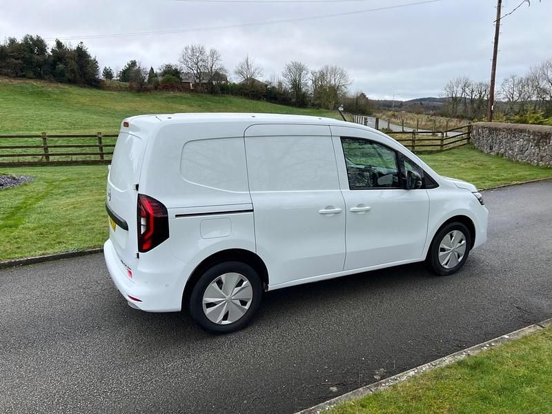 Used Nissan Townstar Tekna 89 kW (122 HP) 2023 White Van