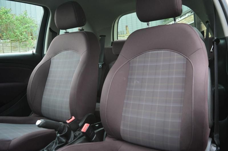 Used Vauxhall Adam Glam 70 HP (51 kW) 2013 Red Hatchback