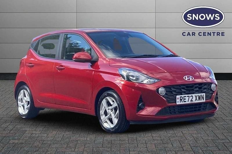 Red Used 2022 Hyundai i10 SE Hatchback | £11,292 (Fair price) - Image 1/4