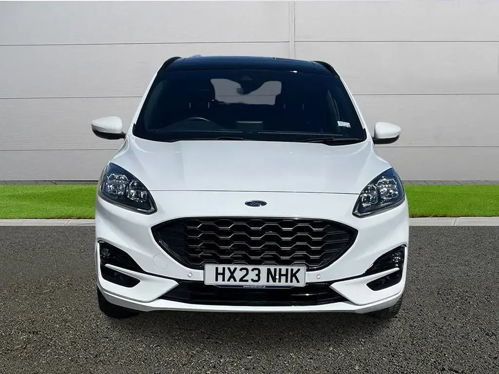 Second-hand Ford Kuga ST-Line X 190 CP (139 kW) 2023 SUV