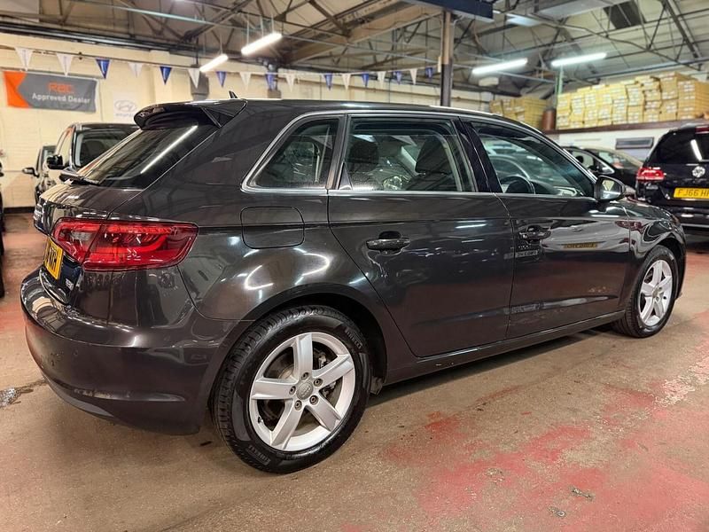 Used Audi A3 Performance 125 HP (91 kW) 2025 Grey