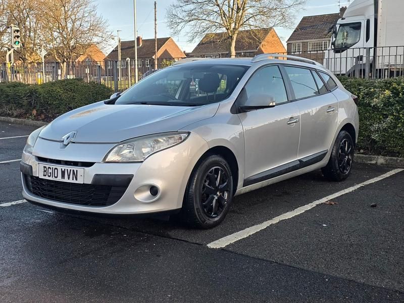 Silver Used 2010 Renault Mégane GrandTour Expression Estate | £1,495 - Image 1/4