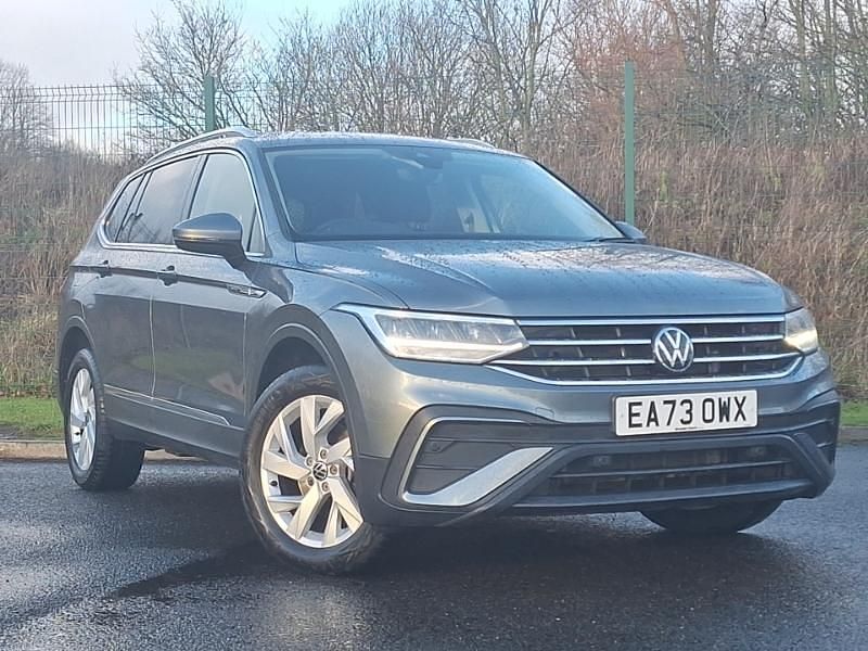 Grey Used 2023 VW Tiguan Allspace Life SUV | £23,498 (Fair price) - Image 1/4