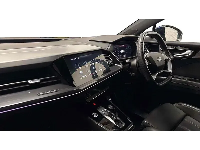 Used Audi Q4 e-tron Comfort 150 kW (204 HP) 2021 Blue SUV