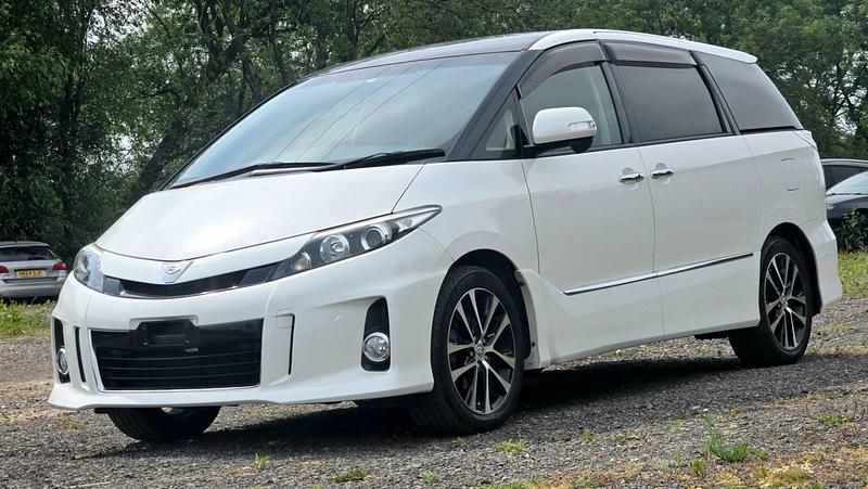 Used Toyota Estima 2014 Black MPV