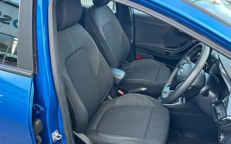Used Ford Puma Titanium 125 HP (91 kW) 2023 SUV
