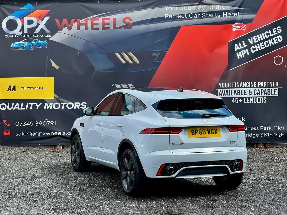 Used Jaguar E-Pace Chequered Flag 180 HP (132 kW) 2020 White SUV