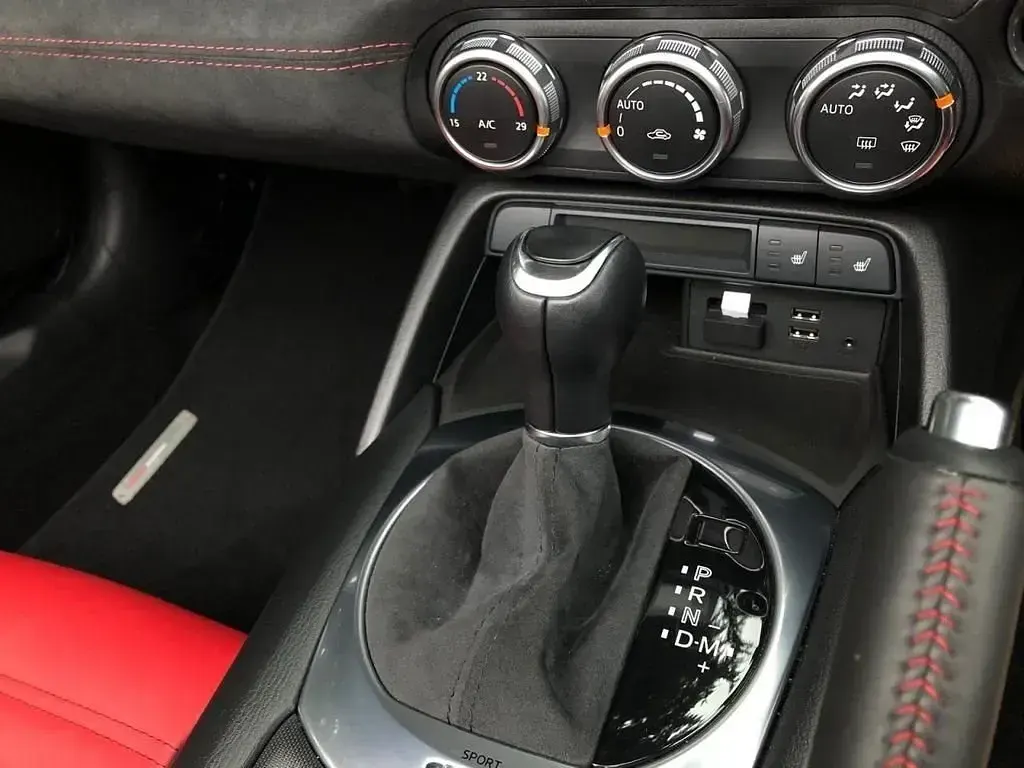 Used Abarth 124 Spider 170 HP (125 kW) 2016 Grey Cabriolet