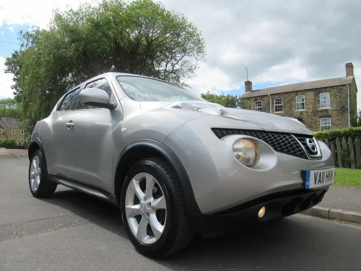 Used Nissan Juke Acenta 2011 Silver SUV