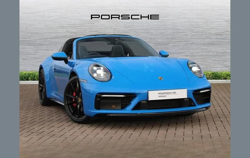 Blue Used 2022 Porsche 911 Cabriolet | £101,950 (Fair price) - Image 1/4