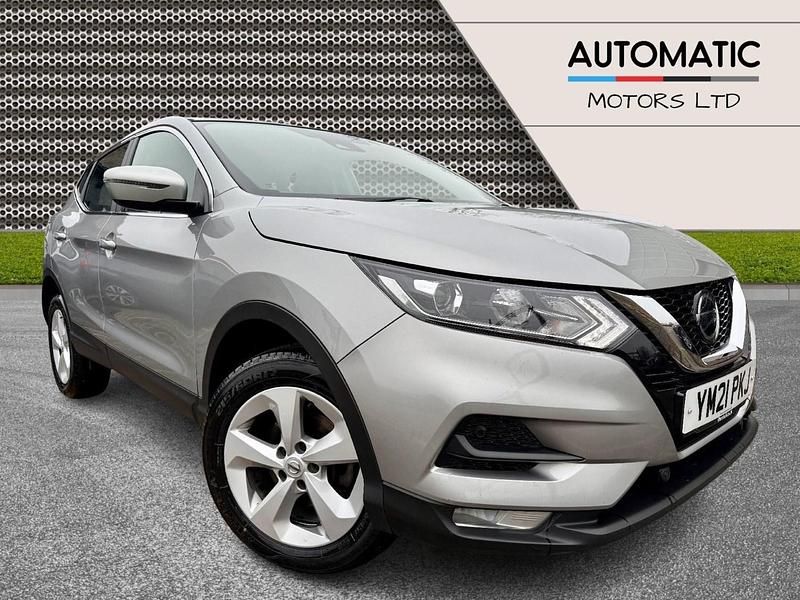 Used Nissan Qashqai Acenta Premium 160 HP (117 kW) 2021 Silver SUV