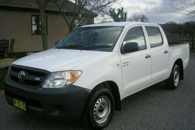 Used Toyota HiLux 2005 Pickup