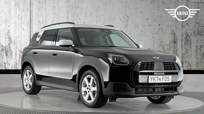 Black Used 2025 Mini Countryman SUV | £29,899 (Good price) - Image 1/4