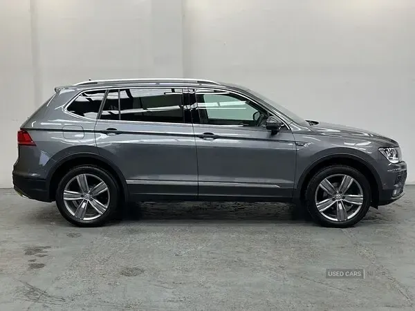 Used VW Tiguan Allspace Match 150 HP (110 kW) 2020 Grey SUV