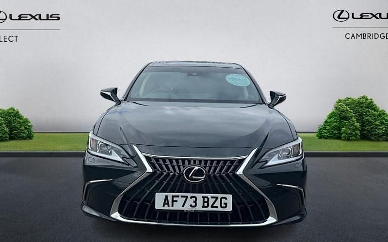 Used Lexus ES300H 218 HP (160 kW) 2021 Sedan