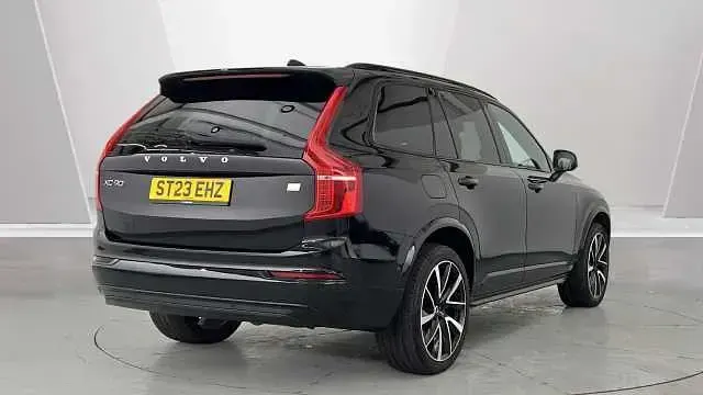 Used Volvo XC90 Plus 449 HP (330 kW) 2023 Black SUV