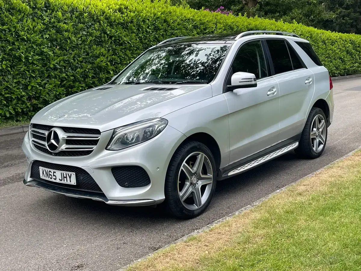 Used Mercedes GLE250 AMG Line Premium 204 HP (150 kW) 2015 Silver SUV