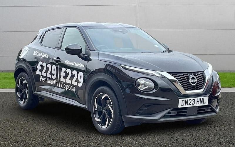 Used 2023 Nissan Juke N-Connecta SUV | £12,925 (Fair price) - Image 1/4