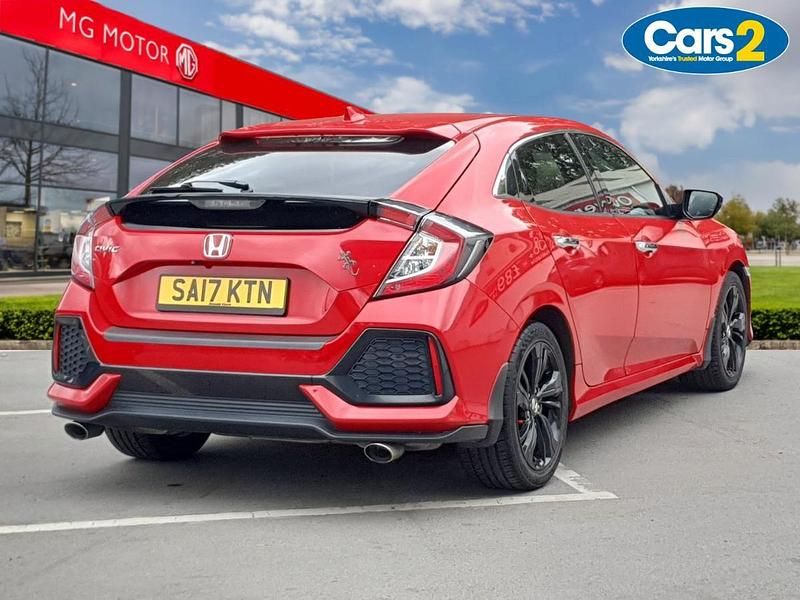 Used Honda Civic Prestige 182 HP (133 kW) 2017 Red Hatchback