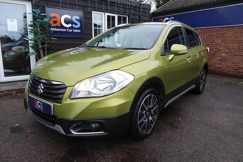Green Used 2015 Suzuki SX4 SZ-T Hatchback | £8,995 (Good price) - Image 1/1