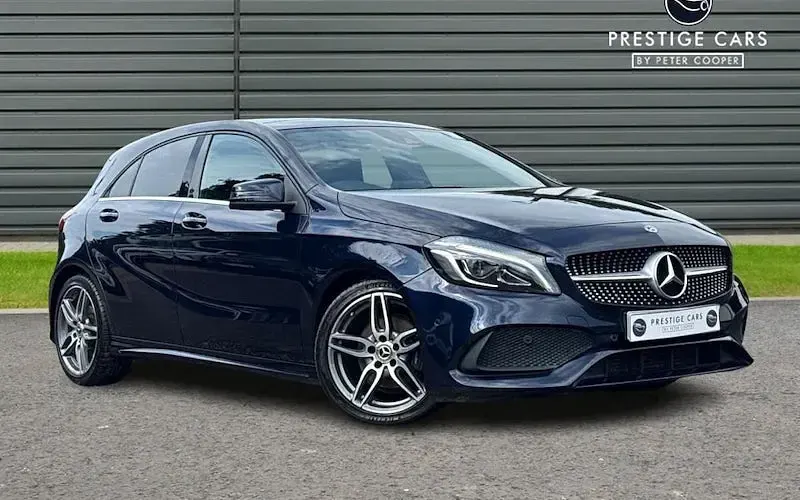 Used Mercedes A200 AMG Line Premium Plus 136 HP (100 kW) 2017 Hatchback