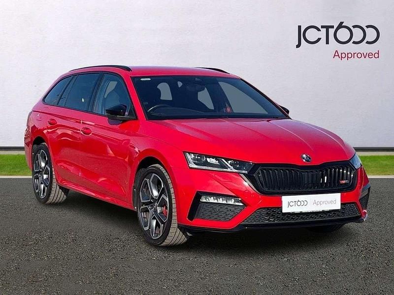 Red Used 2021 Skoda Octavia vRS Estate | £25,000 (Fair price) - Image 1/4